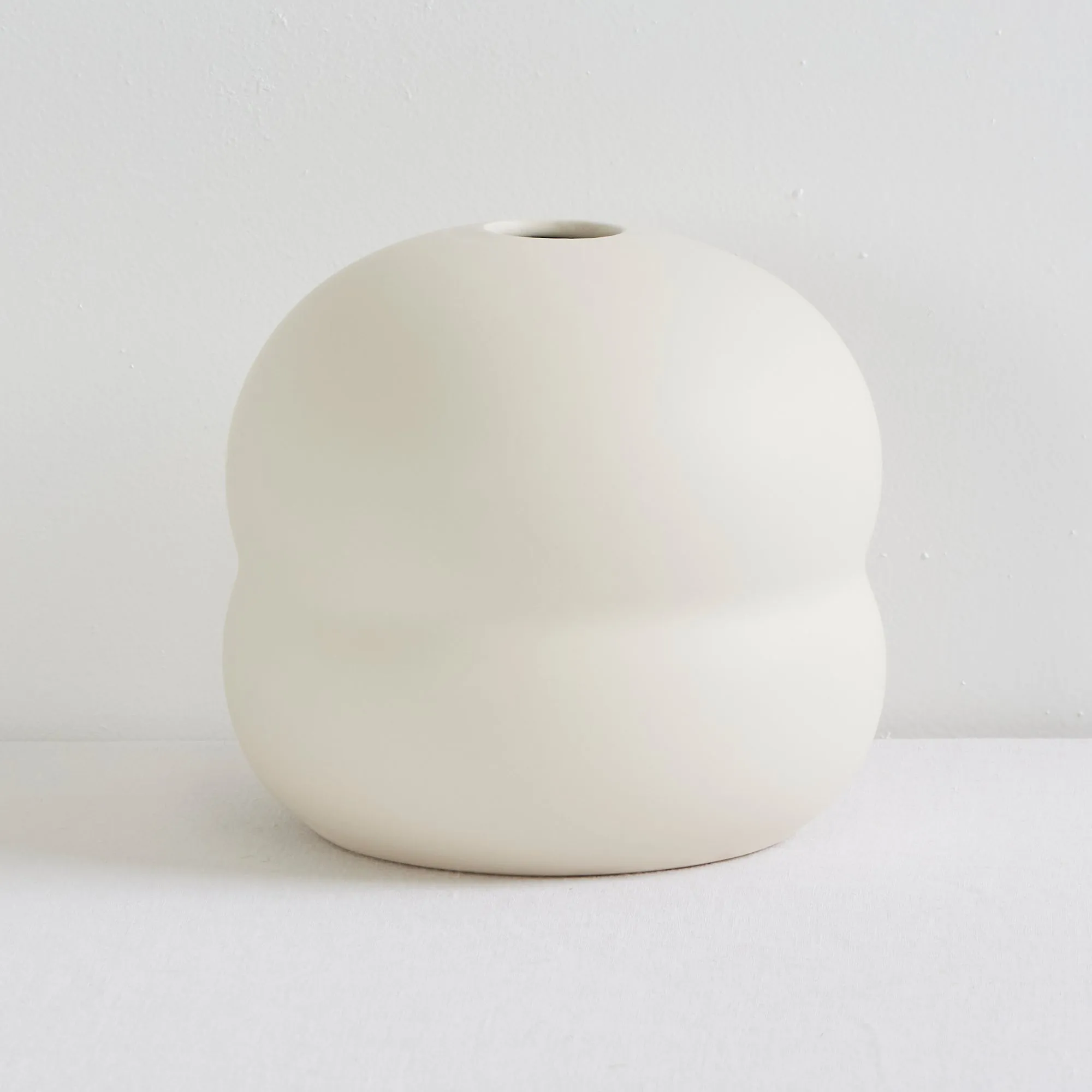 Blob Vase - Bone