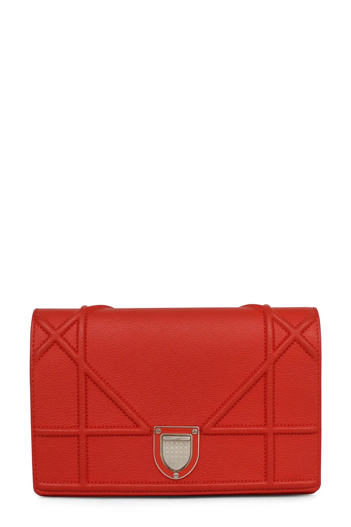 Diorama Wallet on Chain Red