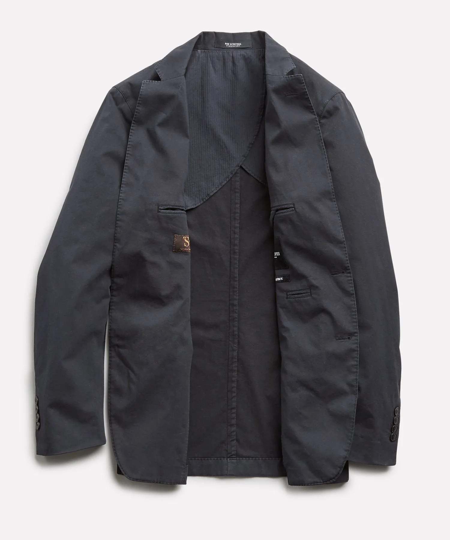 Garment Dyed Traveler Suit Jacket in Navy