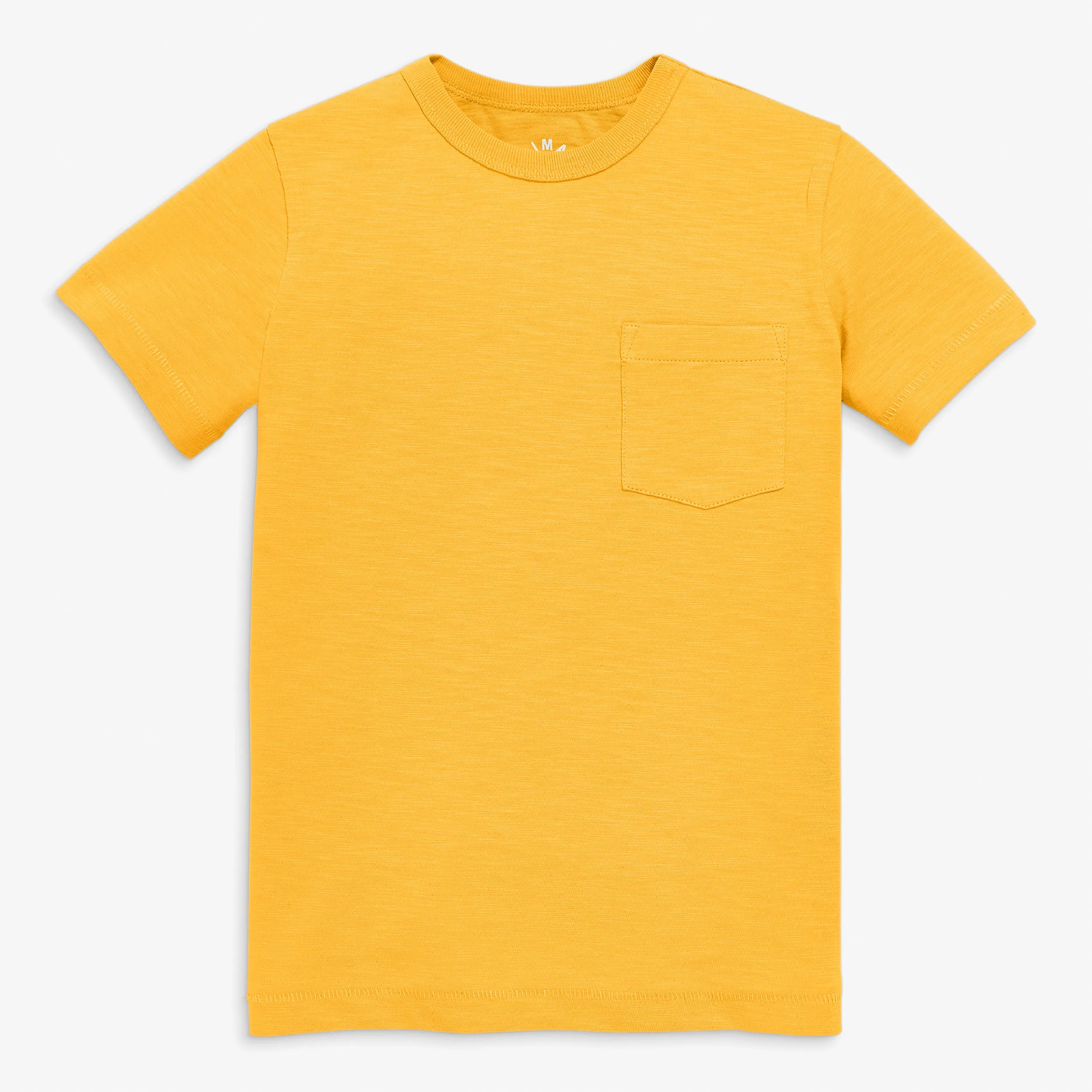 Pocket tee in seasonal colors