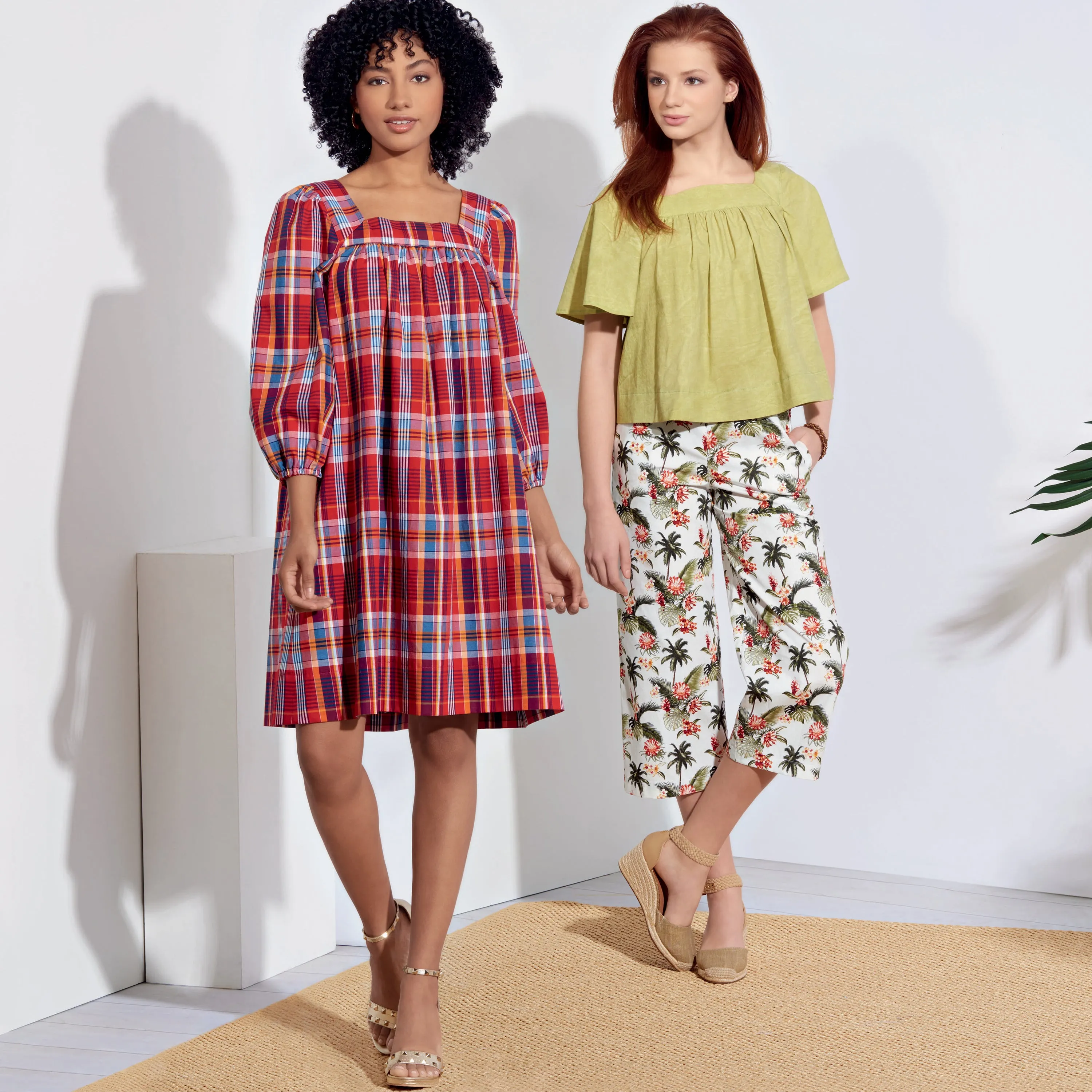 Simplicity Pattern 8926 Misses' Dress, Tops & Pants