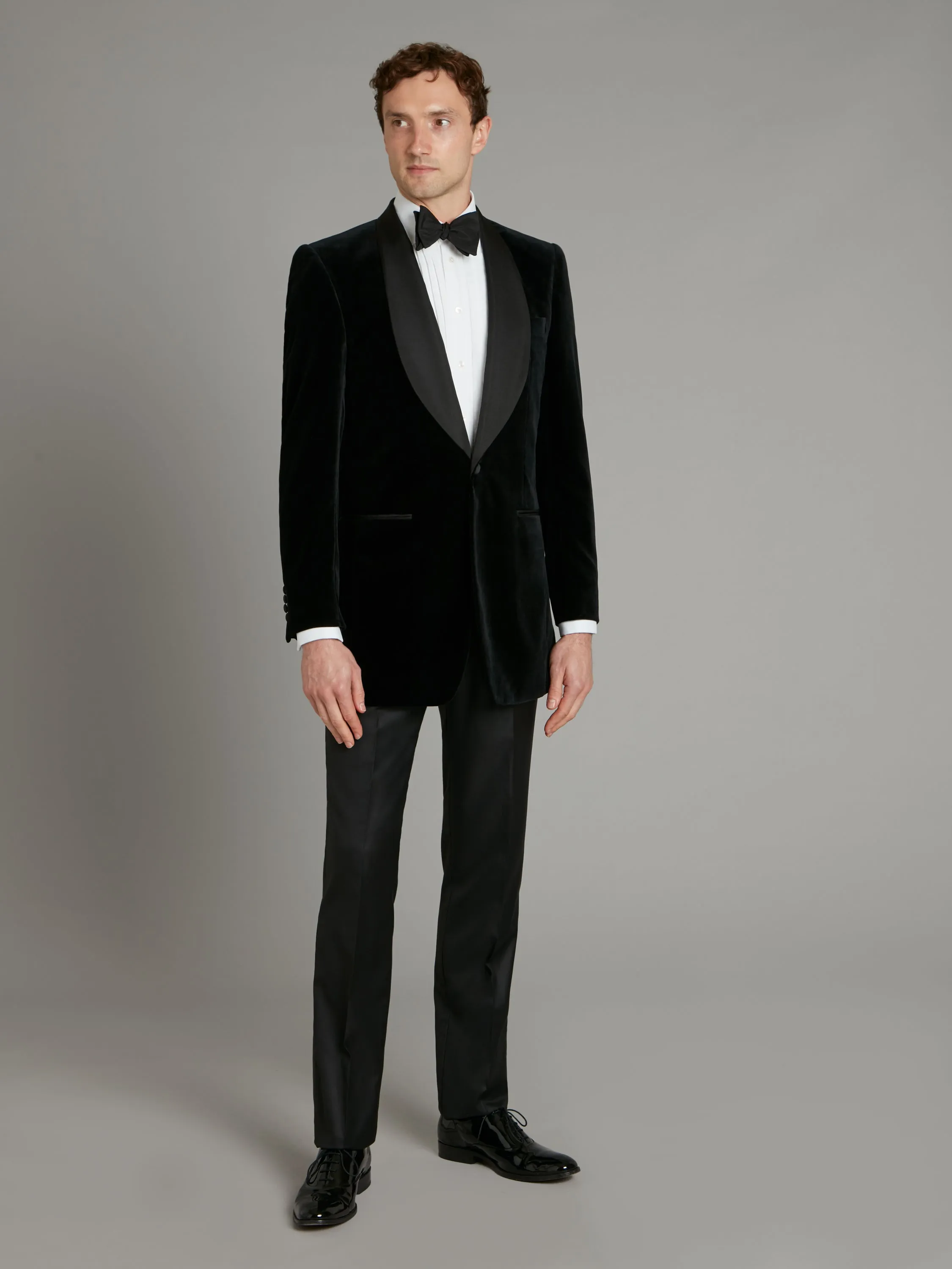 Whittaker Smoking Jacket - Black Velvet